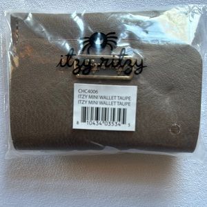Itzy Ritzy Mini Wallet in Taupe